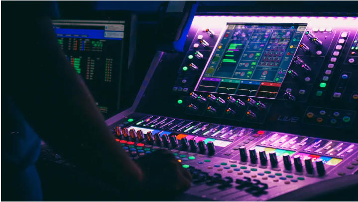 Precision and Clarity with Advanced DSP